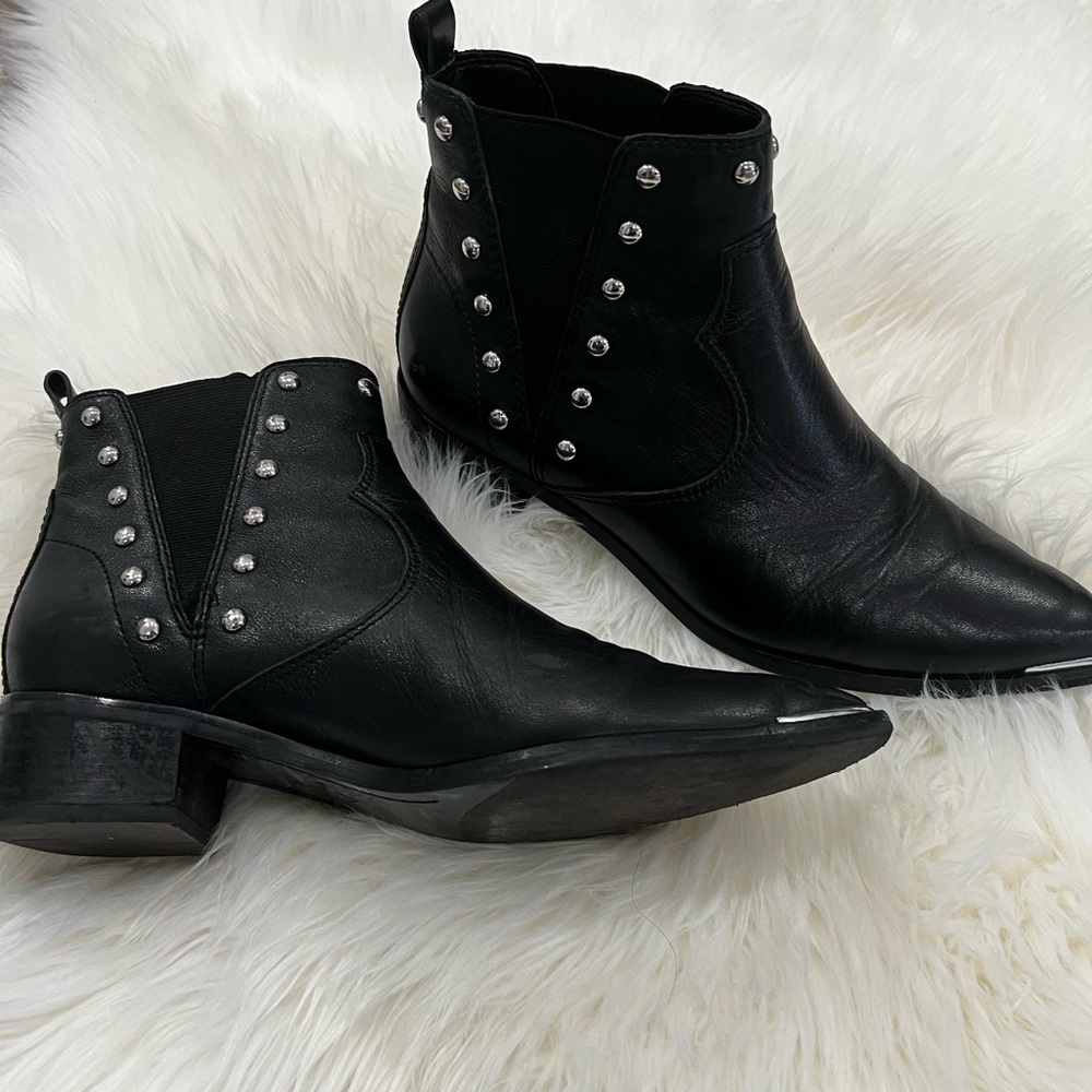 Marc Fisher studded leather ankle booties size 8